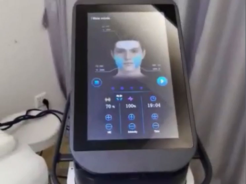 PEFace Machine for Face Lifting